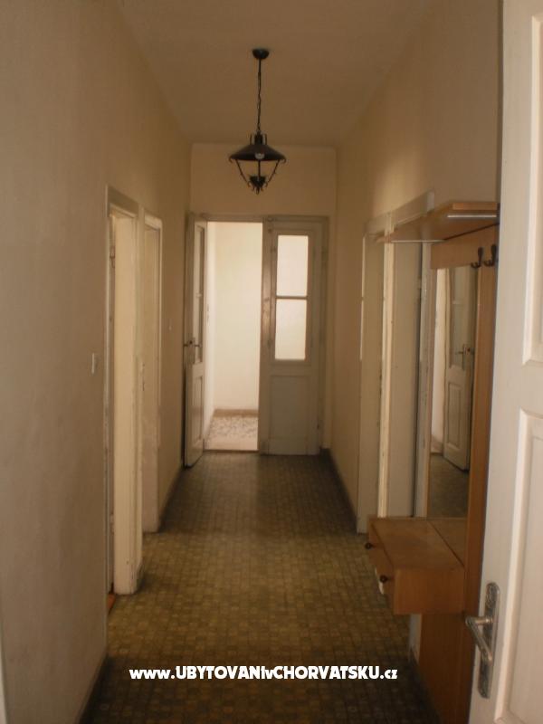 Appartements Zero – Ferienwohnung Dugi Rat, Kroatien – Foto 3