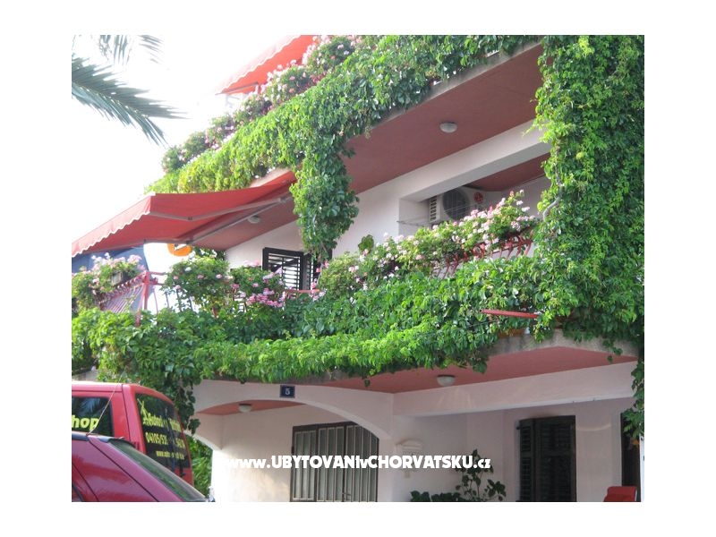 Apartmány Edita – ubytování Dugi Rat, Chorvatsko – foto 1