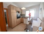 Apartmaji Antonio - Dugi Rat Hrvaka