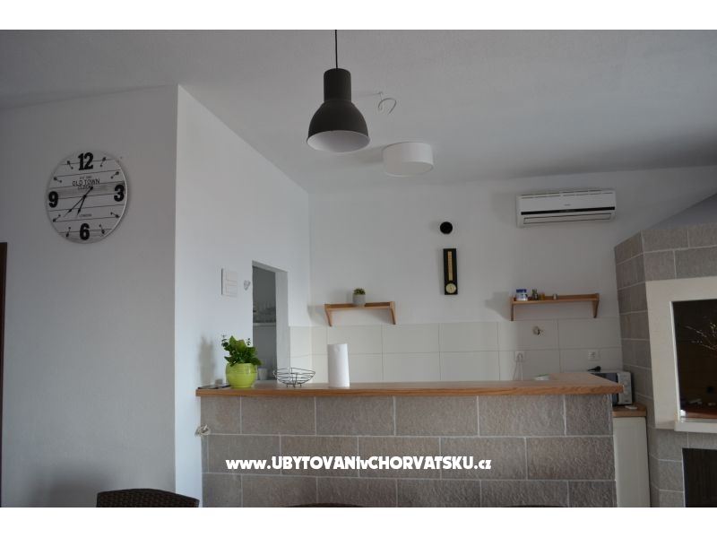 Apartmány Villa Stipe – ubytování Dugi Rat, Chorvatsko – foto 11