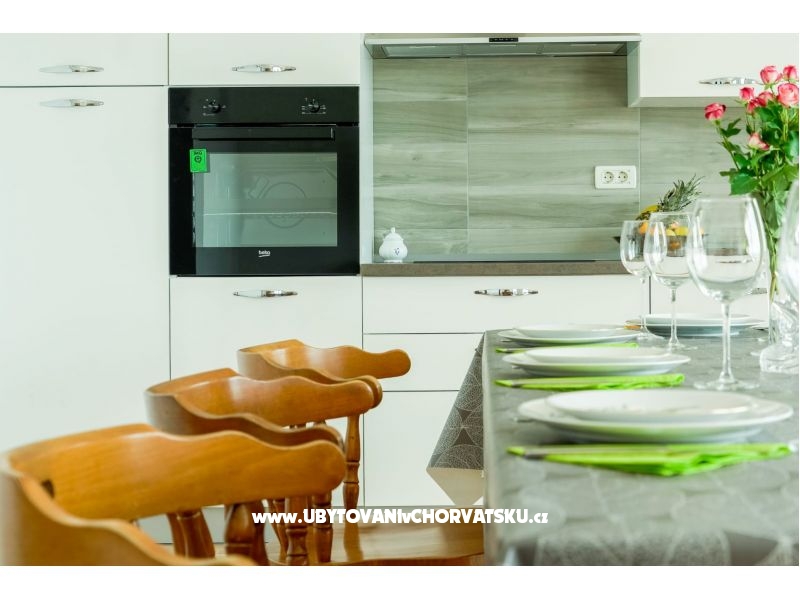 New modern apartment-fully equipped – Ferienwohnung Dugi Rat, Kroatien – Foto 10