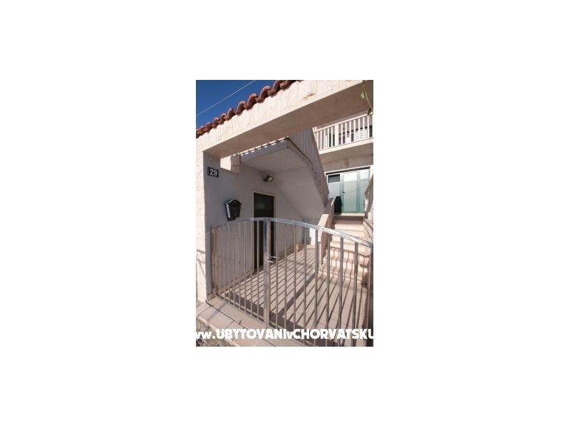 Sara – Ferienwohnung Dugi Rat, Kroatien – Foto 2