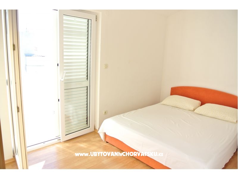 Villa Aurora – Ferienwohnung Dugi Rat, Kroatien – Foto 12