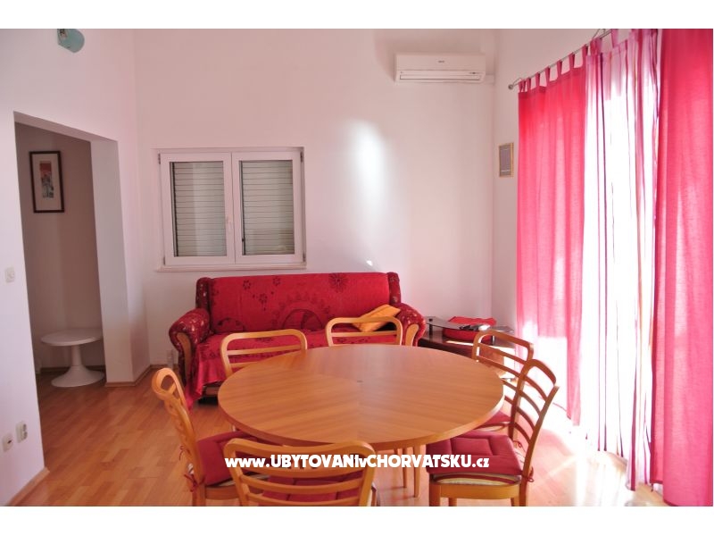 Villa Aurora – Ferienwohnung Dugi Rat, Kroatien – Foto 9