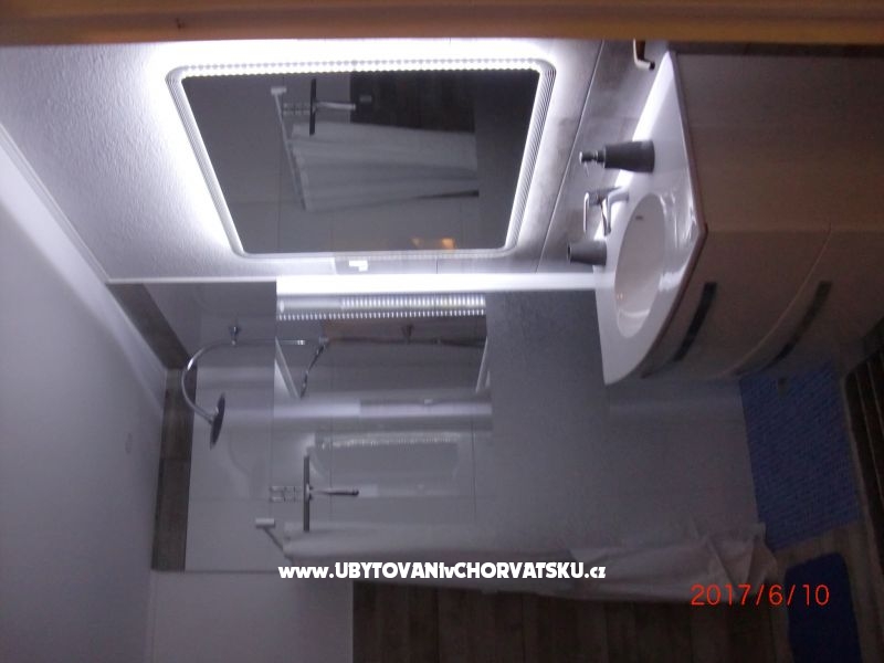 Villa Elit – Ferienwohnung Dugi Rat, Kroatien – Foto 12