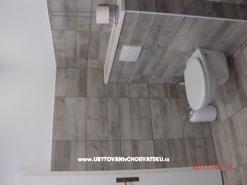 Villa Elit – Ferienwohnung Dugi Rat, Kroatien – Foto 13