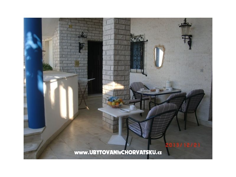 Villa Elit – Ferienwohnung Dugi Rat, Kroatien – Foto 17