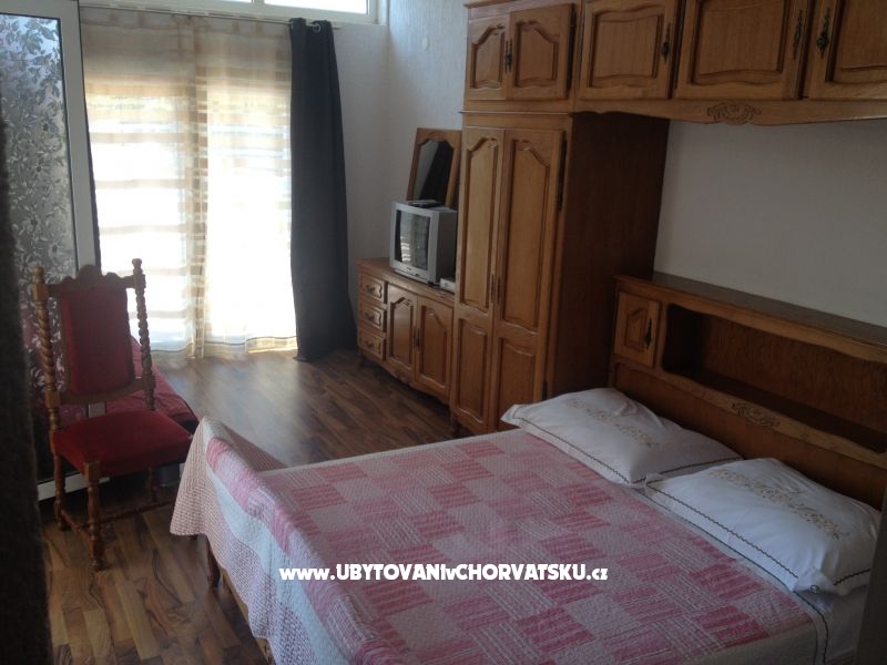 Villa Orij Ferienwohnungen – Ferienwohnung Dugi Rat, Kroatien – Foto 10