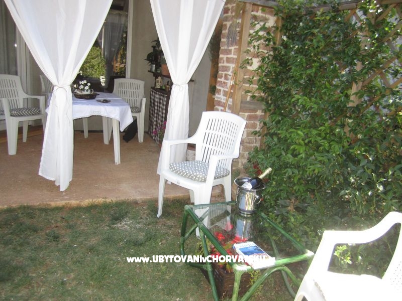 Apartment Flora – Ferienwohnung Fazana, Kroatien – Foto 18