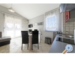 Apartmaji Ana-Maria - Faana Hrvaka