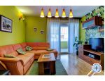 Apartmaji Ana-Maria - Faana Hrvaka