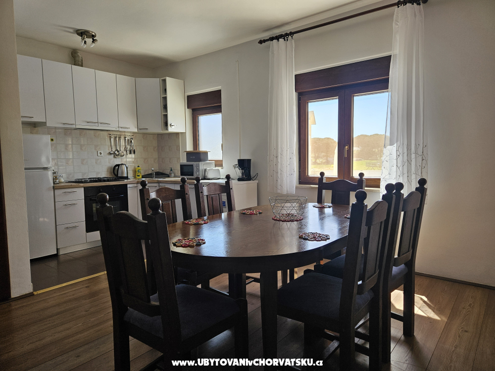 Apartm�ny Rudez - pool - jacuzzi - Fa�ana Chorvatsko