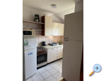 Apartment Nadalina - Sv. Filip i Jakov Kroatien