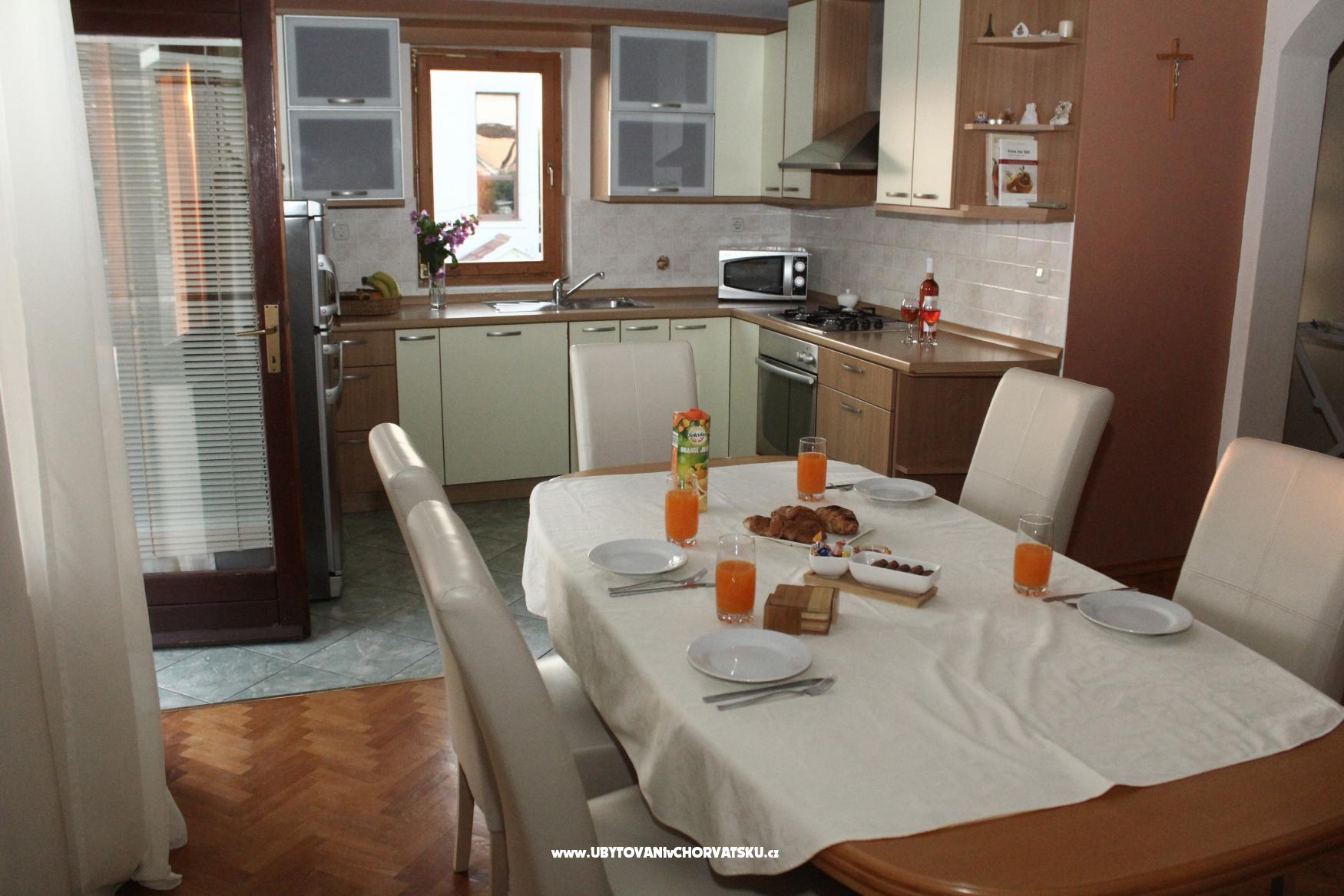 Apartment Suzy – Ferienwohnung Sv. Filip i Jakov, Kroatien – Foto 2