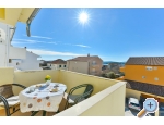 Appartements Adria - Sv. Filip i Jakov Kroatien