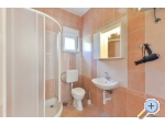 Appartements Adria - Sv. Filip i Jakov Kroatien