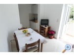 Appartements Anka - Sv. Filip i Jakov Kroatien