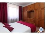 Appartements Anka - Sv. Filip i Jakov Kroatien