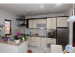 Appartements Anka - Sv. Filip i Jakov Kroatien
