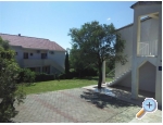 Appartements Dijana - Sv. Filip i Jakov Kroatien