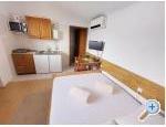 Appartements Dijana - Sv. Filip i Jakov Kroatien