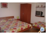 Appartements Diklan - Sv. Filip i Jakov Kroatien