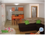 Appartements Ela - Sv. Filip i Jakov Kroatien