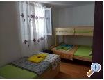 Appartements Ela - Sv. Filip i Jakov Kroatien