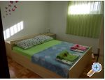 Appartements Ela - Sv. Filip i Jakov Kroatien