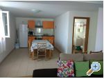Appartements Ela - Sv. Filip i Jakov Kroatien