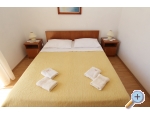 Appartements Kala - Sv. Filip i Jakov Kroatien