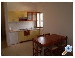 Appartements Markic - Sv. Filip i Jakov Kroatien