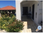 Appartements Mate - Sv. Filip i Jakov Kroatien