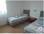 Appartements Vodopija - Sv. Filip i Jakov Kroatien