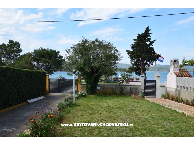 Cvita Haus Ferienwohnungen – Ferienwohnung Sv. Filip i Jakov, Kroatien – Foto 9