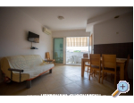 Apartamenty Lucia@Laura na moru - Sv. Filip i Jakov Chorwacja