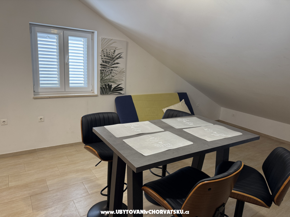 Apartmaji Lucia@Laura - Sv. Filip i Jakov Hrva�ka