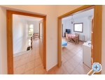 Apartmaji Lucia@Laura na moru - Sv. Filip i Jakov Hrvaka