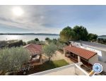 Apartmaji Lucia@Laura na moru - Sv. Filip i Jakov Hrvaka