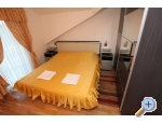 Vila Smirna 4*  mit Pool - Sv. Filip i Jakov Kroatien
