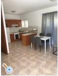 Inas house - Gradac  Podaca Hrvaka