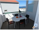 Apartmaji Delfin - Gradac  Podaca Hrvaka