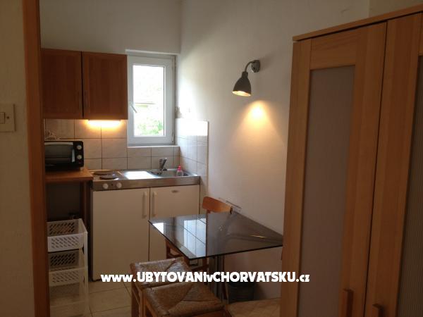 Appartements Dubravka Lozic – Ferienwohnung Gradac – Podaca, Kroatien – Foto 4