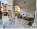 Apartmaji Grozdana - Gradac  Podaca Hrvaka