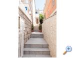 Apartmaji Robert - Gradac  Podaca Hrvaka