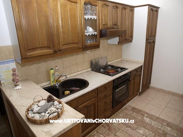 Apartmány Šarić – ubytování Gradac – Podaca, Chorvatsko – foto 11