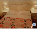 Apartmaji Vrisak - Gradac  Podaca Hrvaka