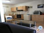 Apartmaji Franko-Roko - Gradac  Podaca Hrvaka