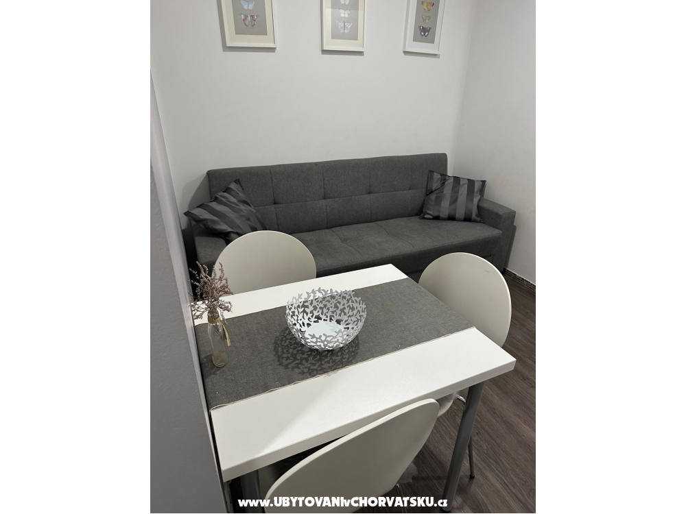 Apartments Jerkovi� Gradac - Gradac � Podaca Croatia