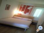 Apartmaji Ivo - Gradac  Podaca Hrvaka